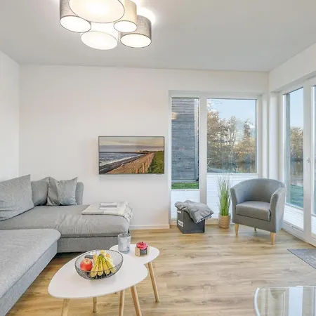 Awesome In With House Sea View