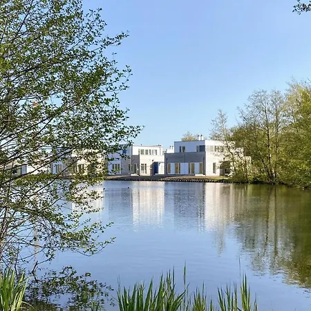 Vakantiehuis Prachtig In Met Uitzicht Op Zee Tossens