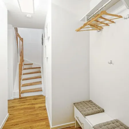 Awesome In With House Sea View * Tossens