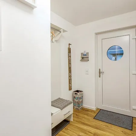 Awesome In With House Sea View