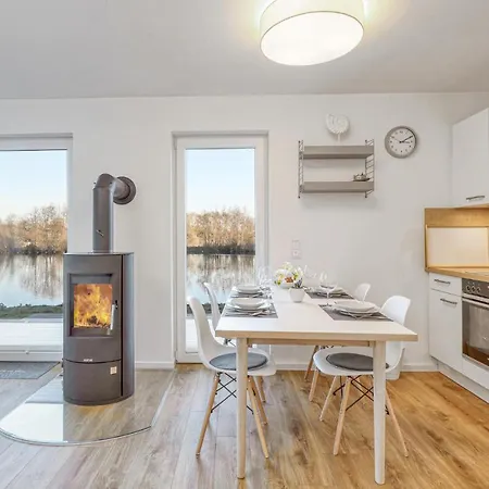 Awesome In With House Sea View Feriehus *