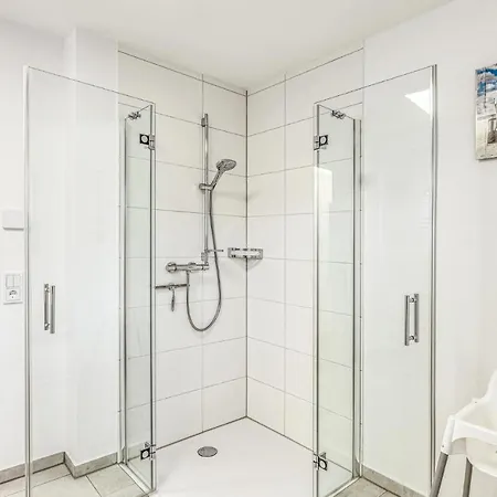 Awesome In With House Sea View * Tossens