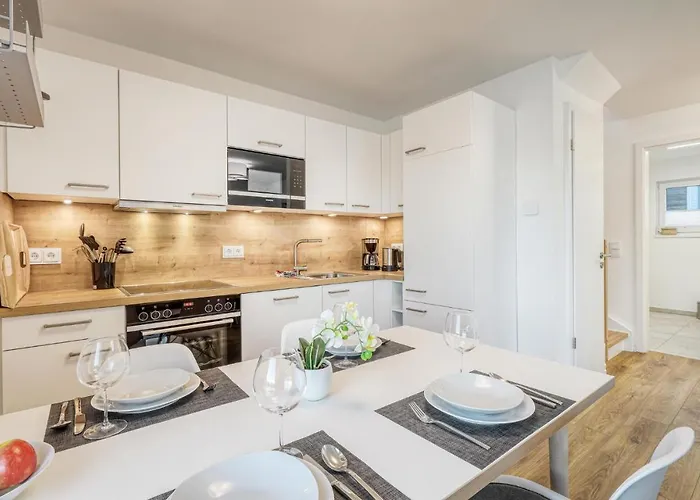 Nyaraló Awesome In With Kitchen Tossens