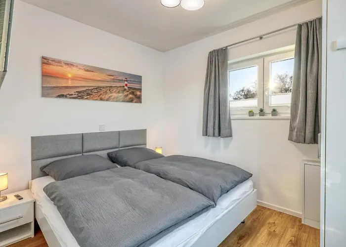 Awesome In With Kitchen Tossens