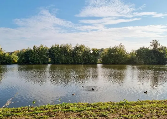 度假居 Awesome In With Kitchen